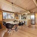 Дом отдыха Amazing In With Sauna