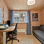 Дом отдыха Amazing In With Sauna