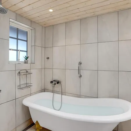Gorgeous In With House A Panoramic View Holiday home *